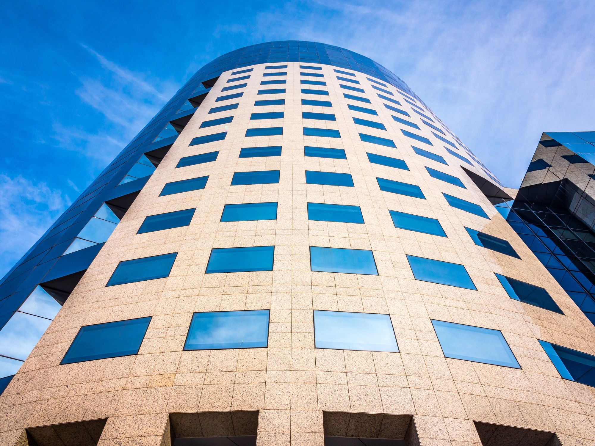 Modern enterprise building symbolizing scalable cloud platform operations